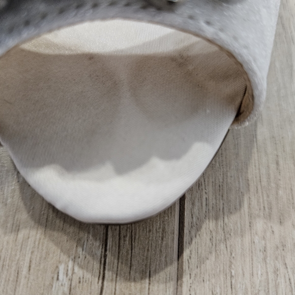 Touch Of Nina, 6.5, White Sparkle - Picture 13 of 13